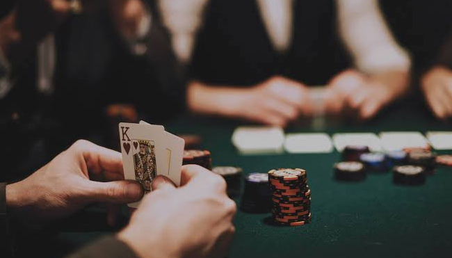 Kamar Hitung untuk Bermain Poker Online